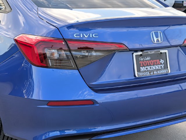 Used 2023 Honda Civic Sport image 8