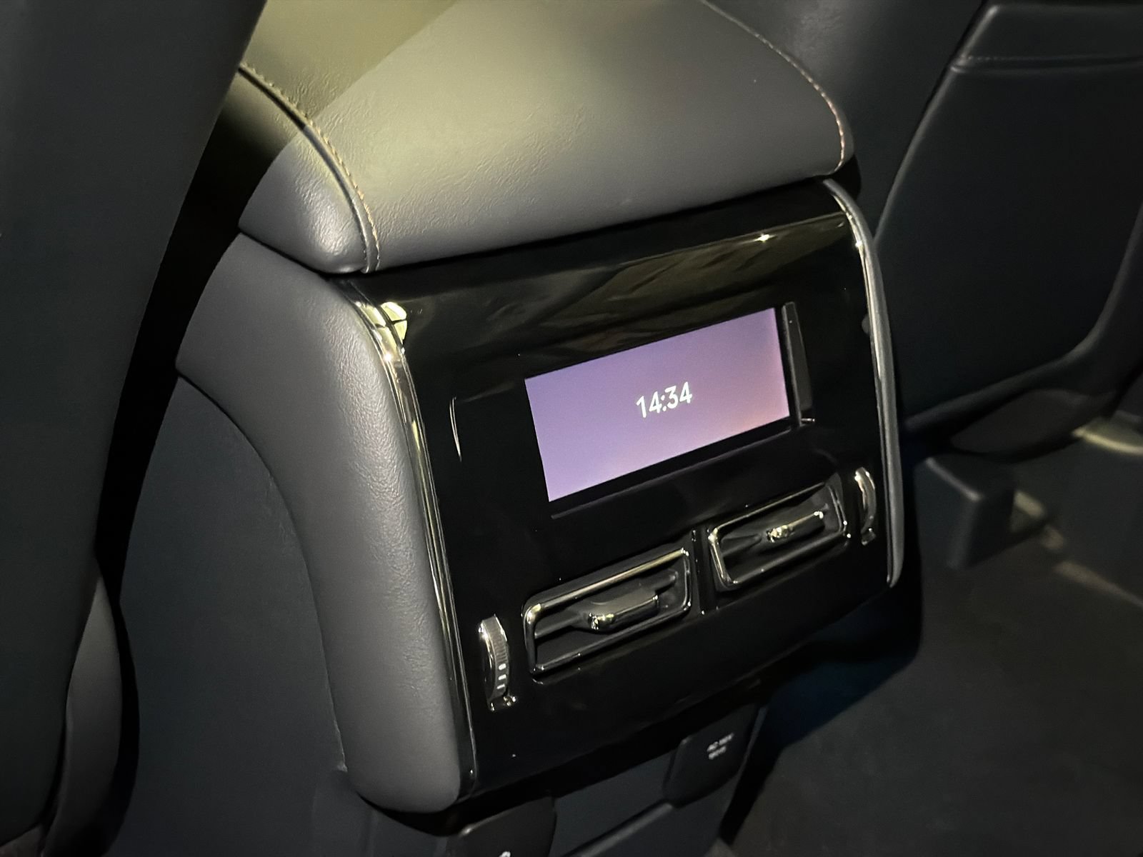 New 2026 Lincoln Aviator Reserve w/ Luxury Package AWD/4WD image 24