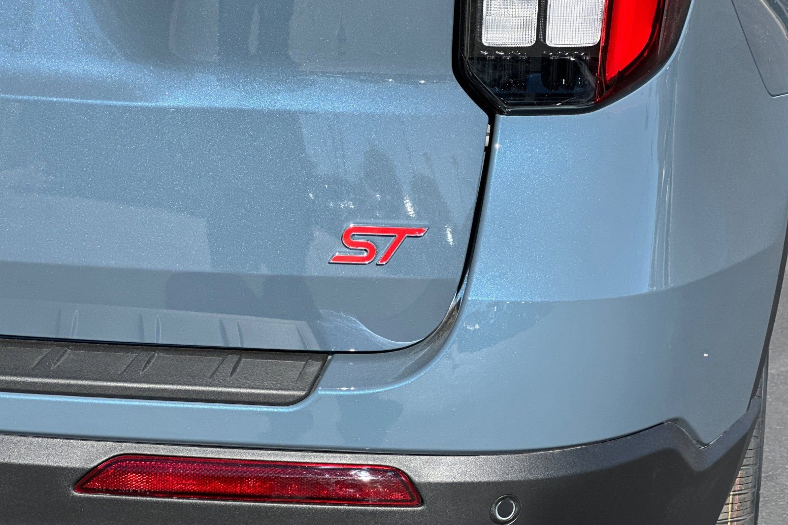 New 2026 Ford Explorer ST image 27