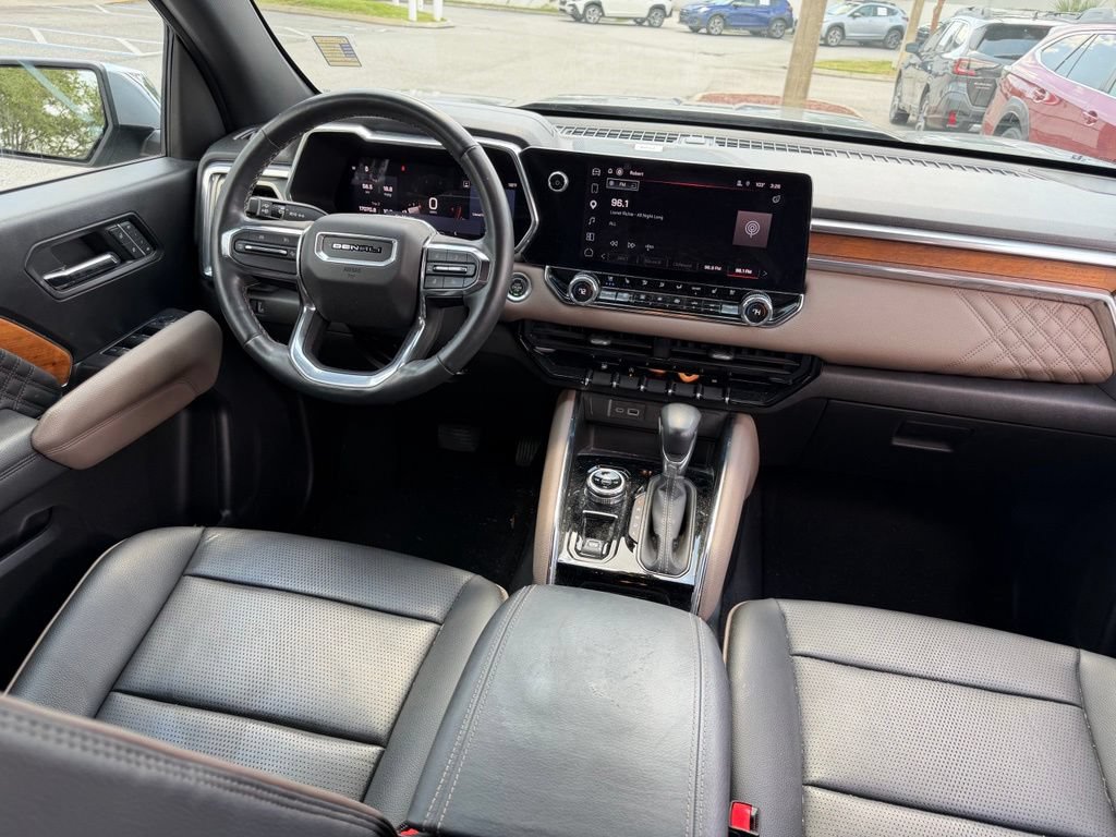 Used 2023 GMC Canyon Denali AWD/4WD image 18