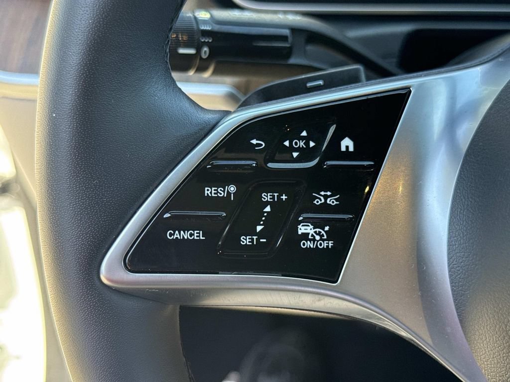 Used 2023 Mercedes-Benz C 300 Sedan image 37