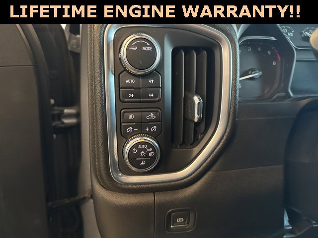 Used 2022 GMC Sierra 1500 AT4 w/ AT4 Preferred Package image 16