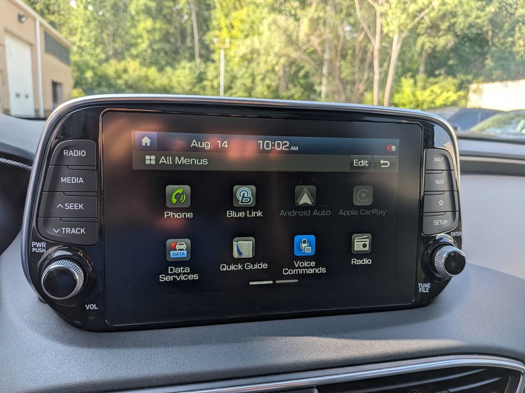 Used 2020 Hyundai Santa Fe Limited AWD/4WD image 24