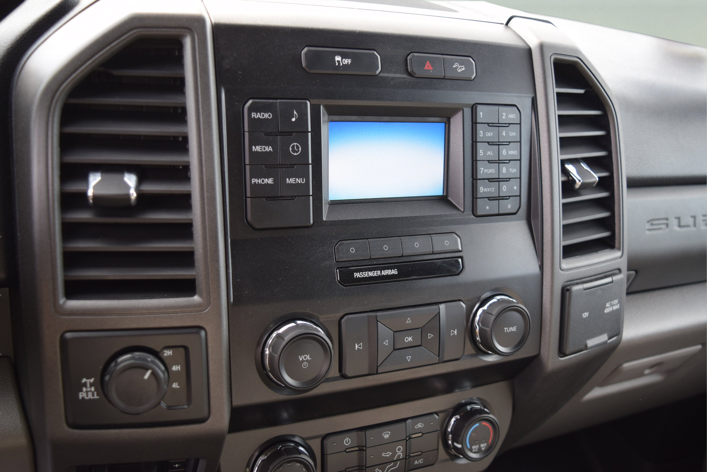 Used 2019 Ford F250 XL w/ XL Value Package AWD/4WD image 13