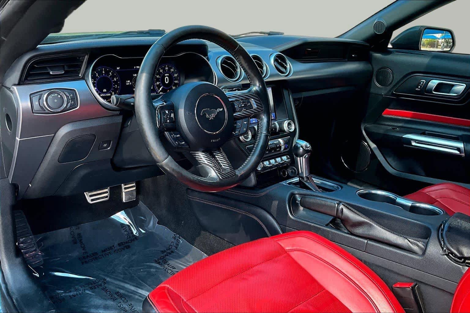 Used 2019 Ford Mustang GT Premium w/ Equipment Group 401A RWD image 17