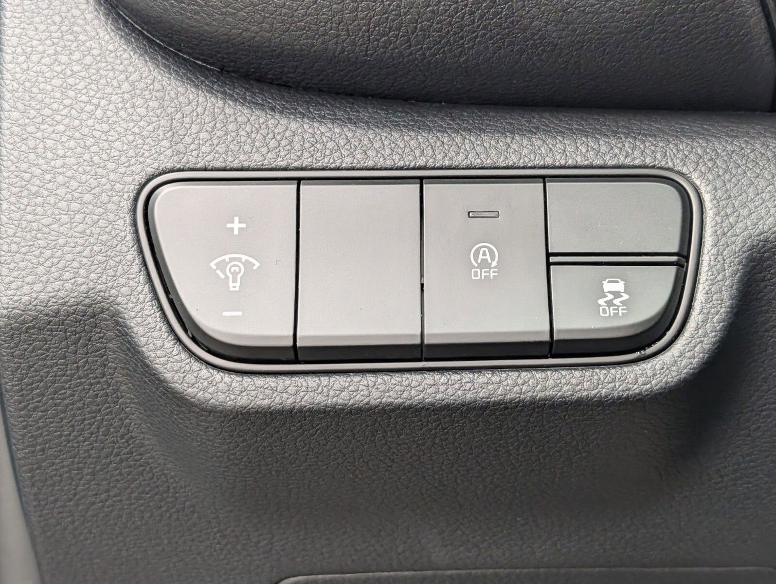 New 2026 Kia Seltos S image 12