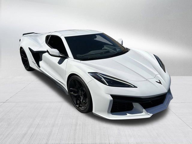 Used 2025 Chevrolet Corvette Z06 w/ Battery Protection Package image 13