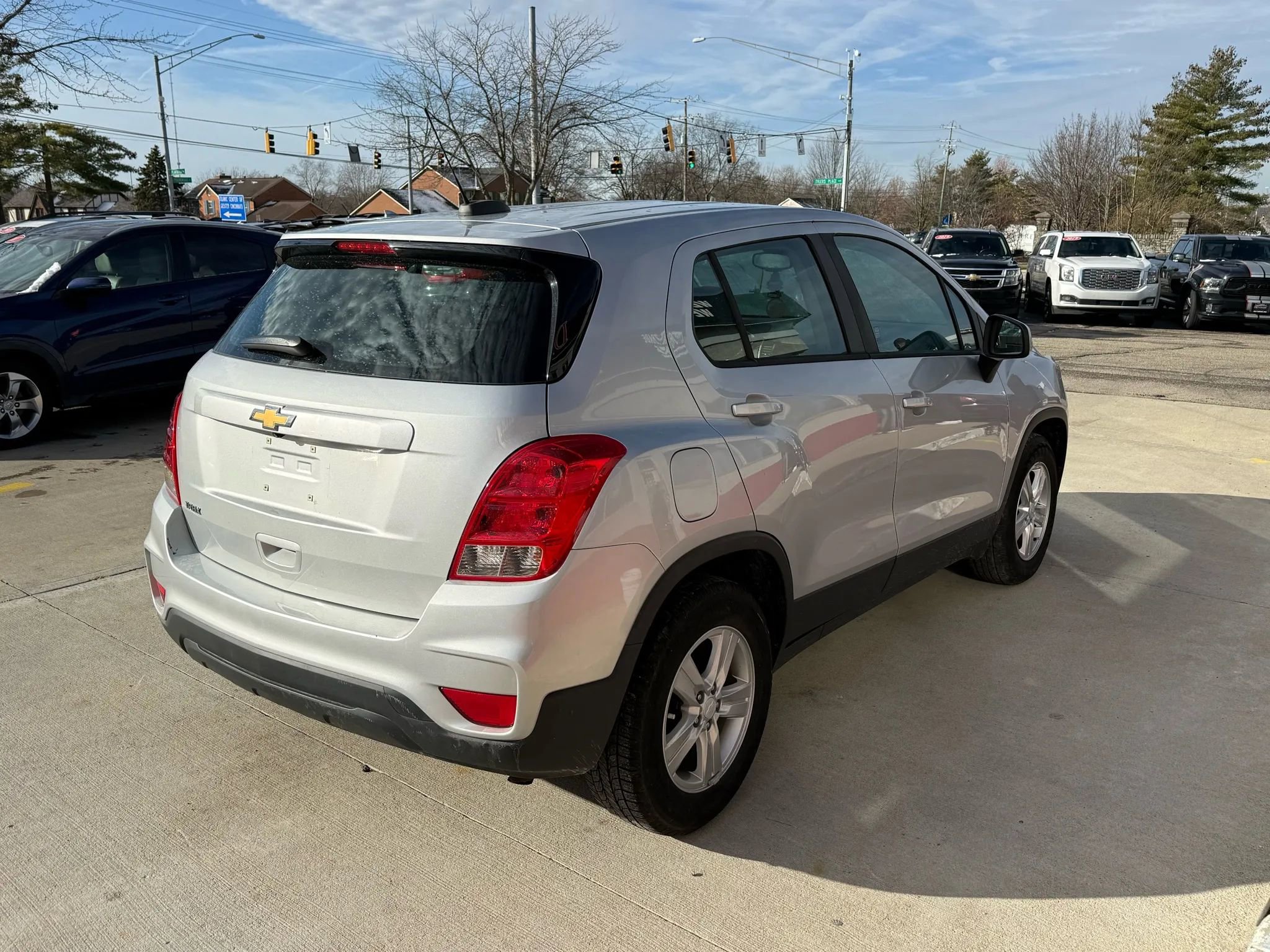 Used 2020 Chevrolet Trax LS image 3