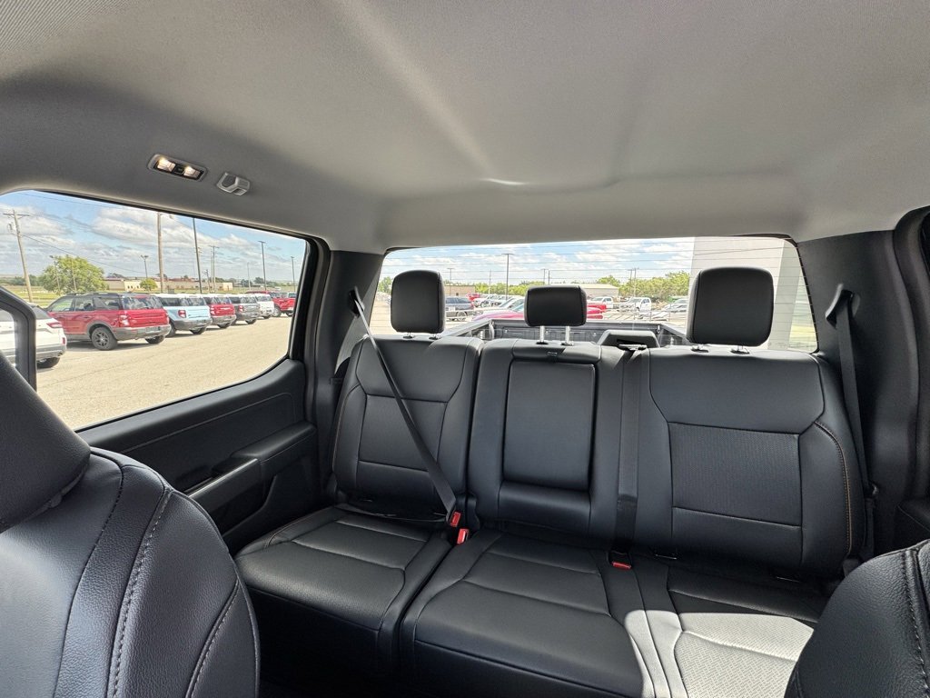 New 2026 Ford F350 Lariat image 30