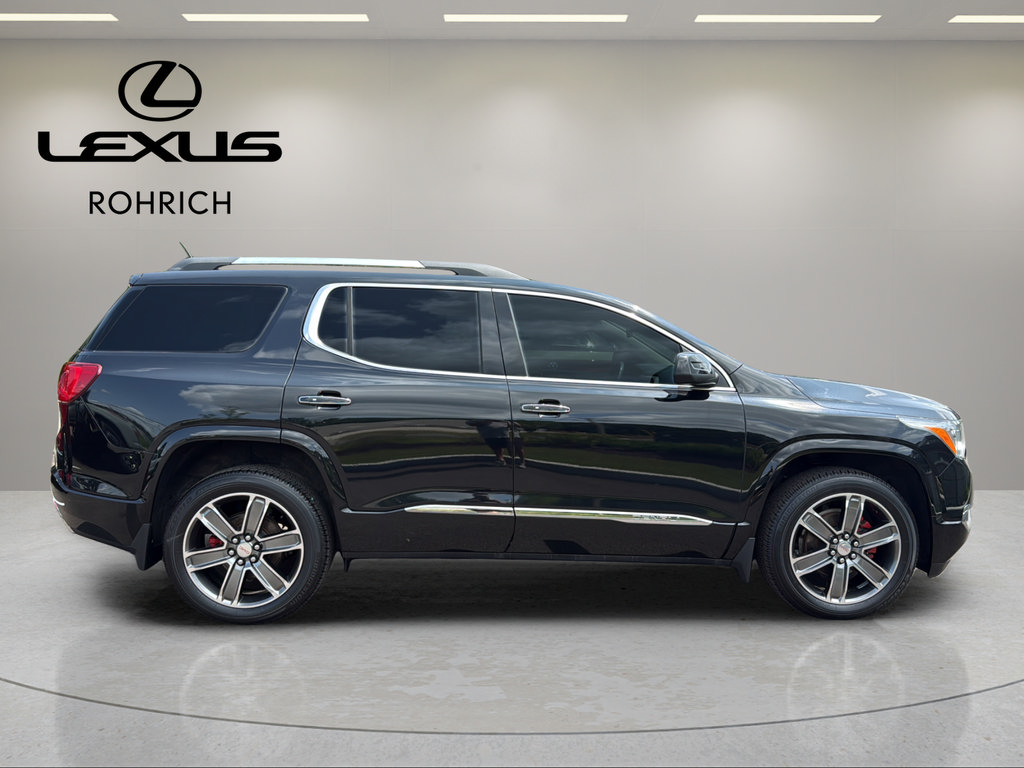Used 2017 GMC Acadia Denali w/ Technology Package AWD/4WD image 5