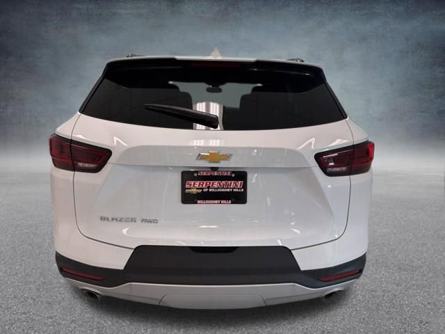New 2026 Chevrolet Blazer LT w/ LPO, Floor Liner Package AWD/4WD image 8