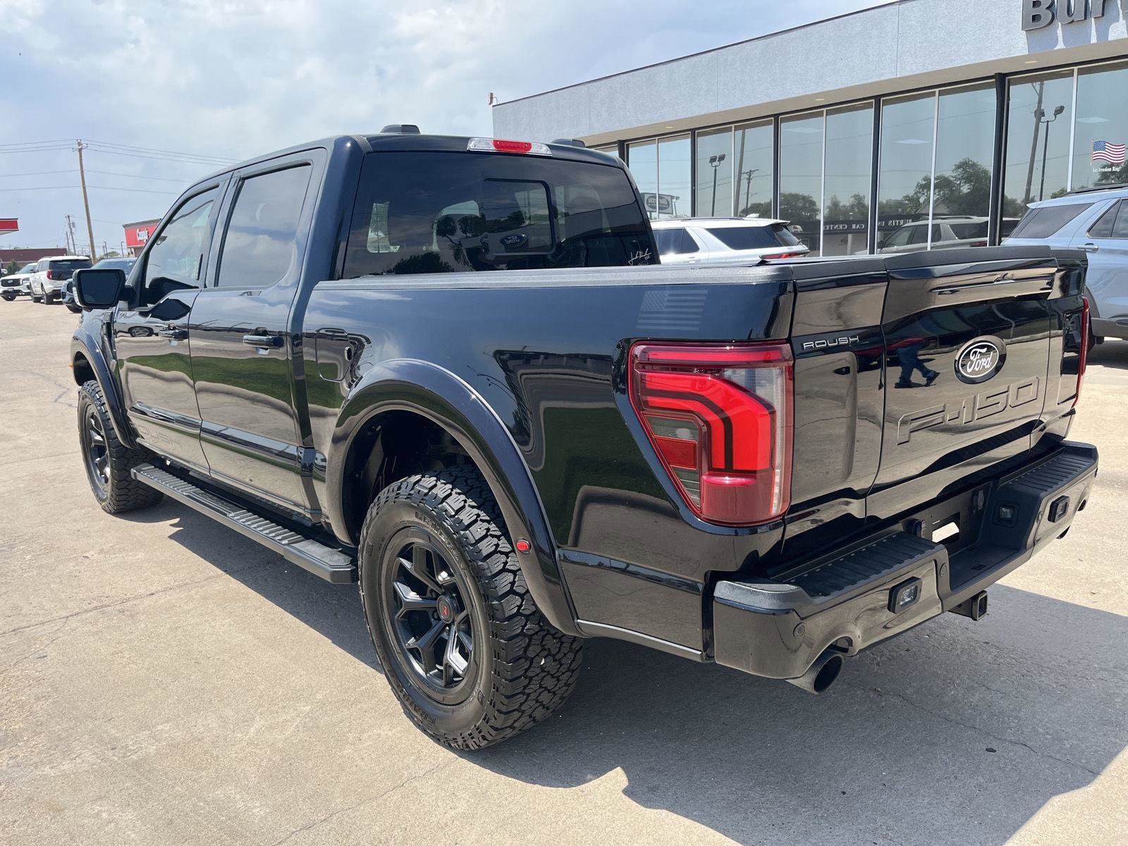 Used 2024 Ford F150 Lariat w/ Bed Utility Package AWD/4WD image 7
