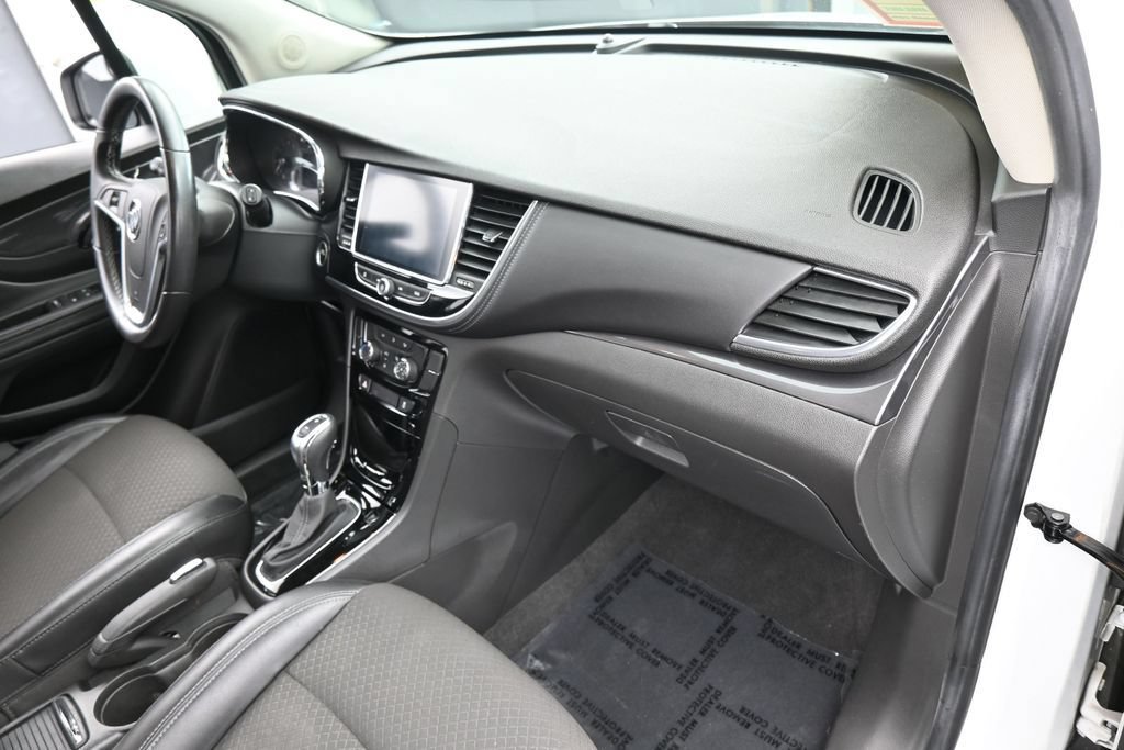Used 2019 Buick Encore Preferred w/ Safety Package FWD image 40