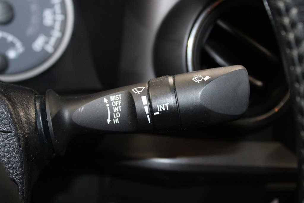 Used 2021 Toyota Tacoma TRD Off-Road AWD/4WD image 38