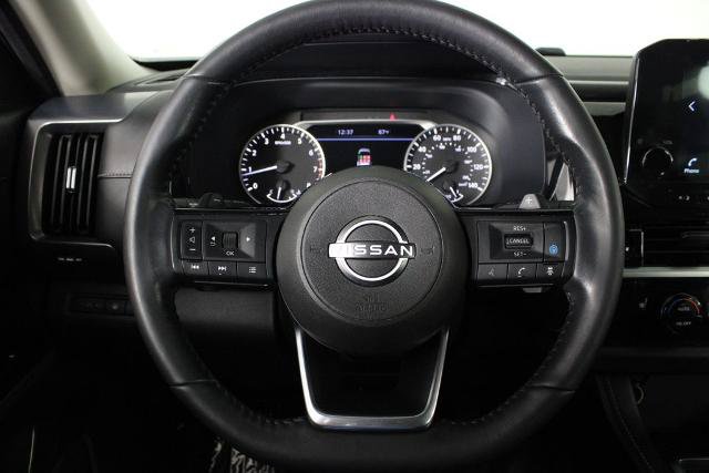 Certified 2022 Nissan Pathfinder SL FWD image 9