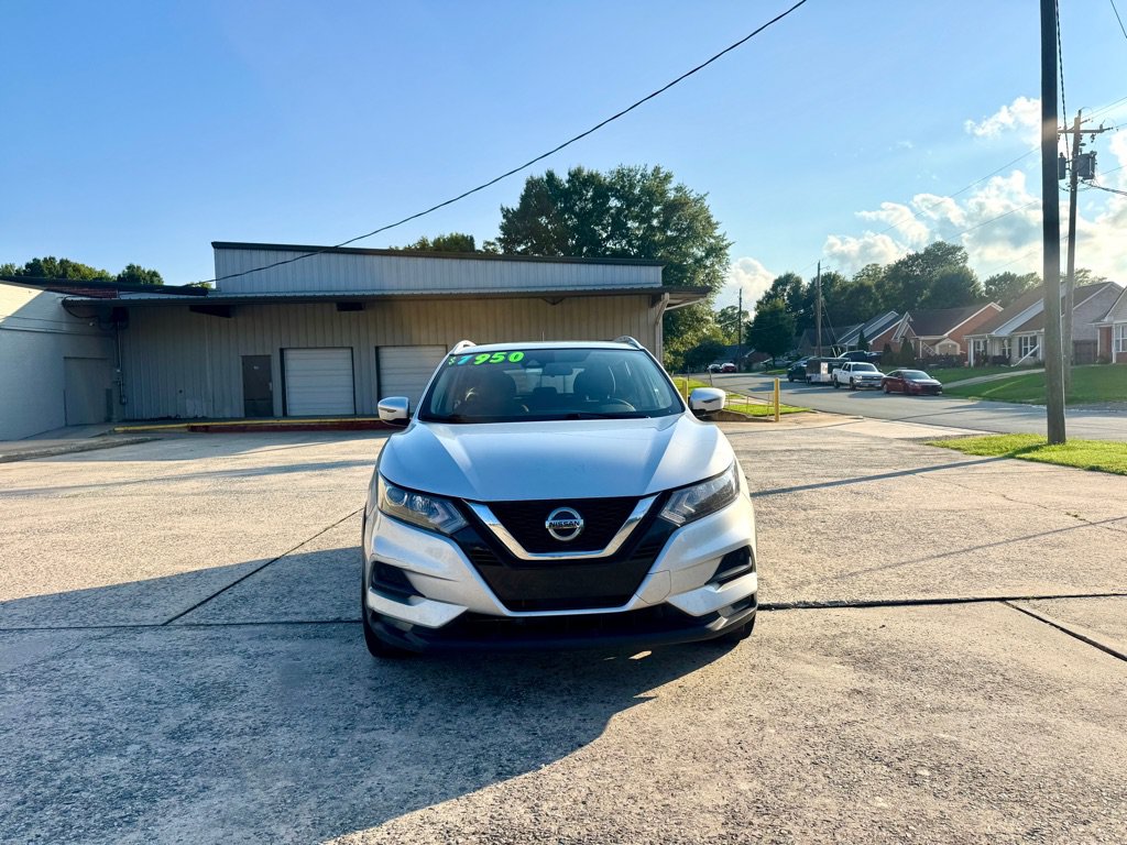 Used 2020 Nissan Rogue Sport SV w/ All-Weather Package FWD image 3