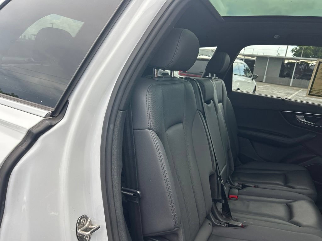 Used 2021 Audi Q7 3.0T Premium Plus w/ Executive Package AWD/4WD image 27
