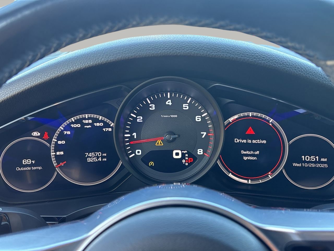 Used 2020 Porsche Cayenne image 33