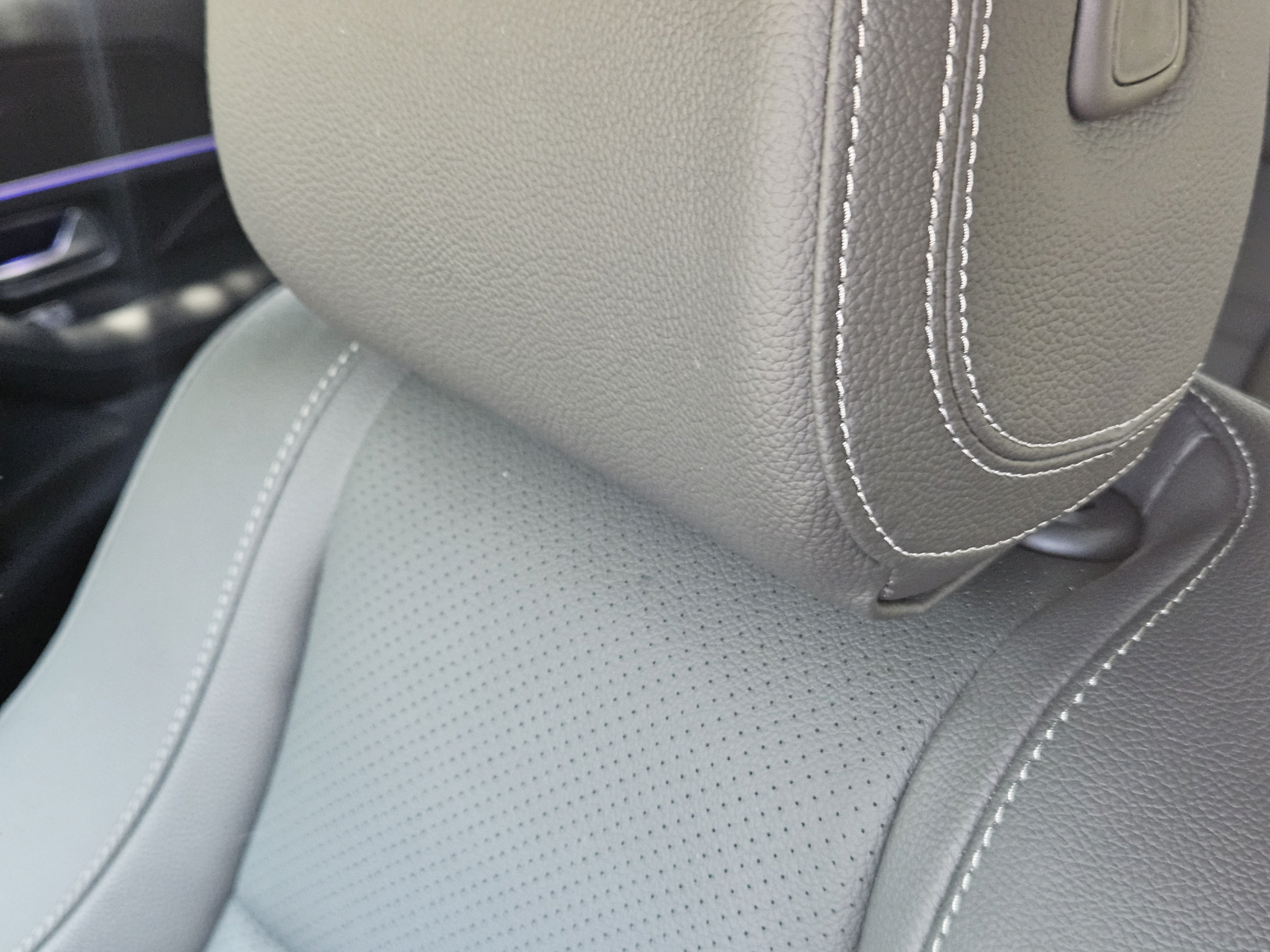 Certified 2026 Mercedes-Benz GLE 350 4MATIC image 7