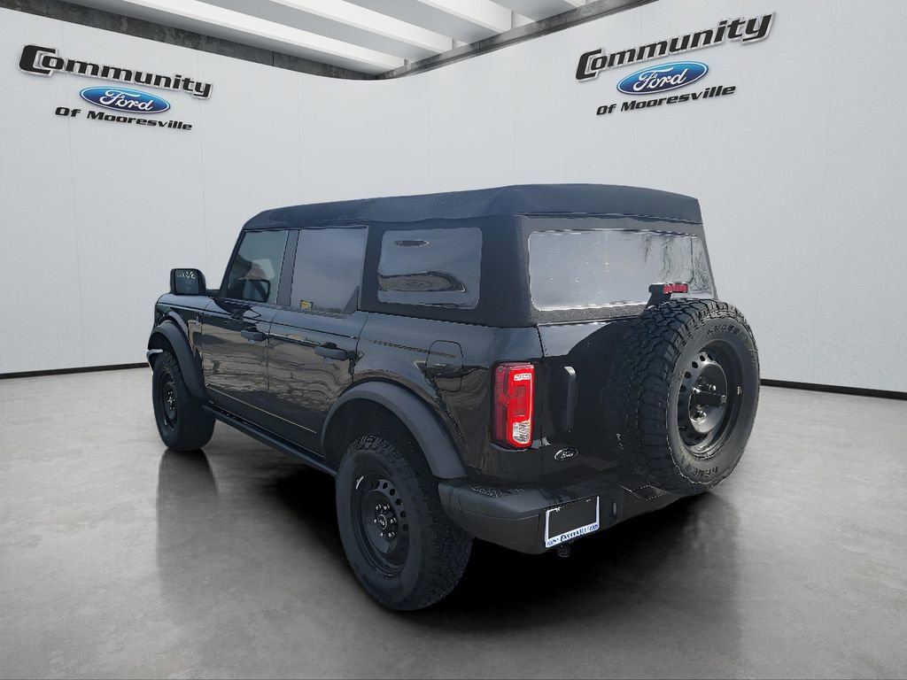 Used 2023 Ford Bronco Black Diamond AWD/4WD image 8