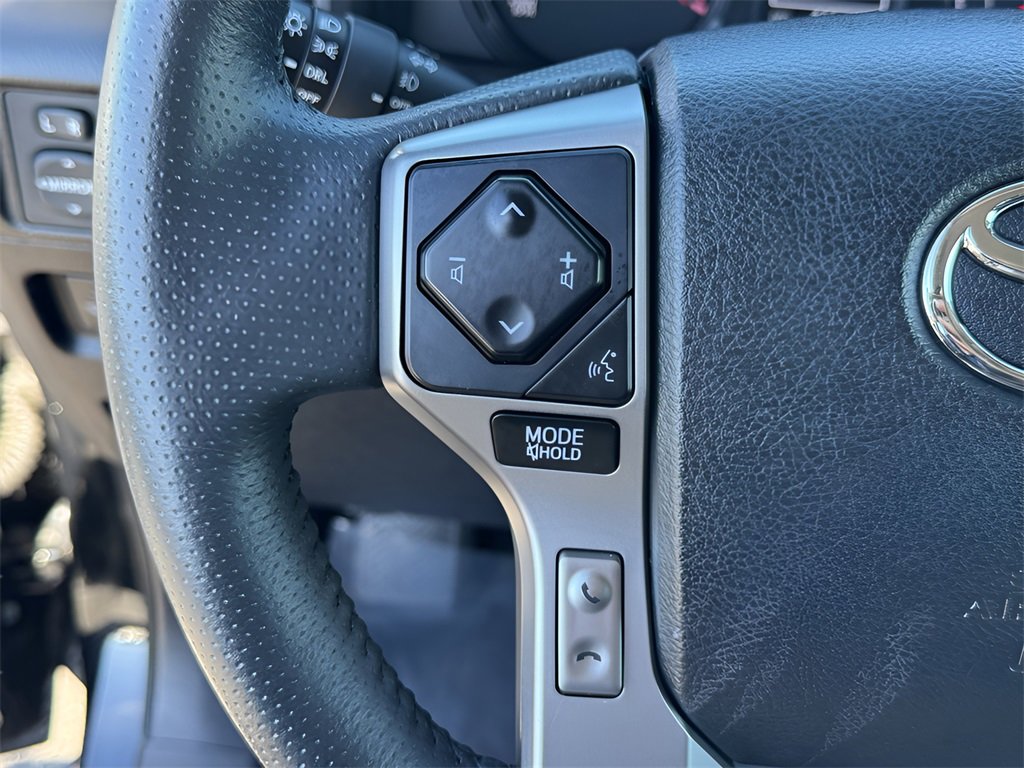 Used 2020 Toyota 4Runner SR5 image 23