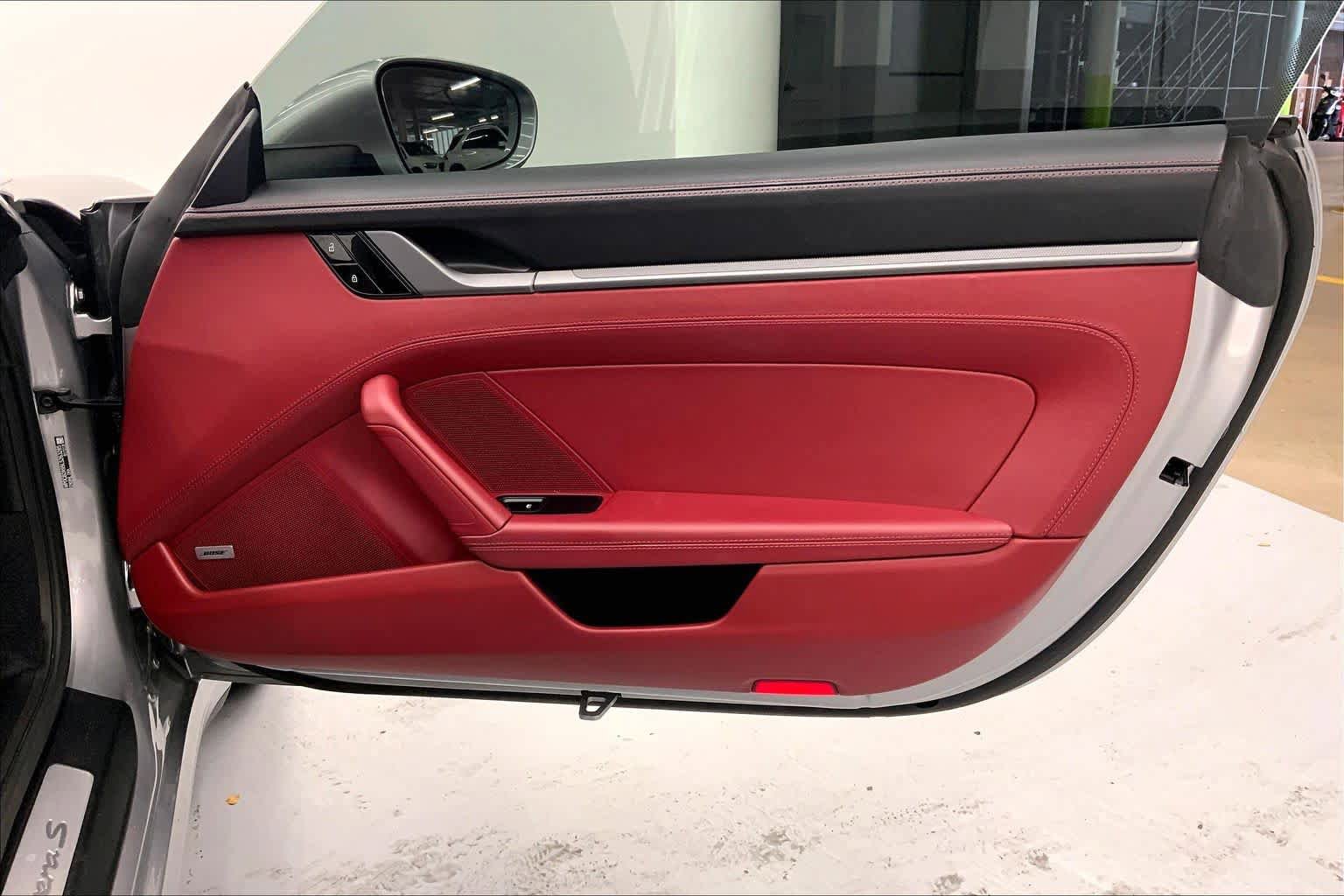 Used 2020 Porsche 911 Carrera S image 9