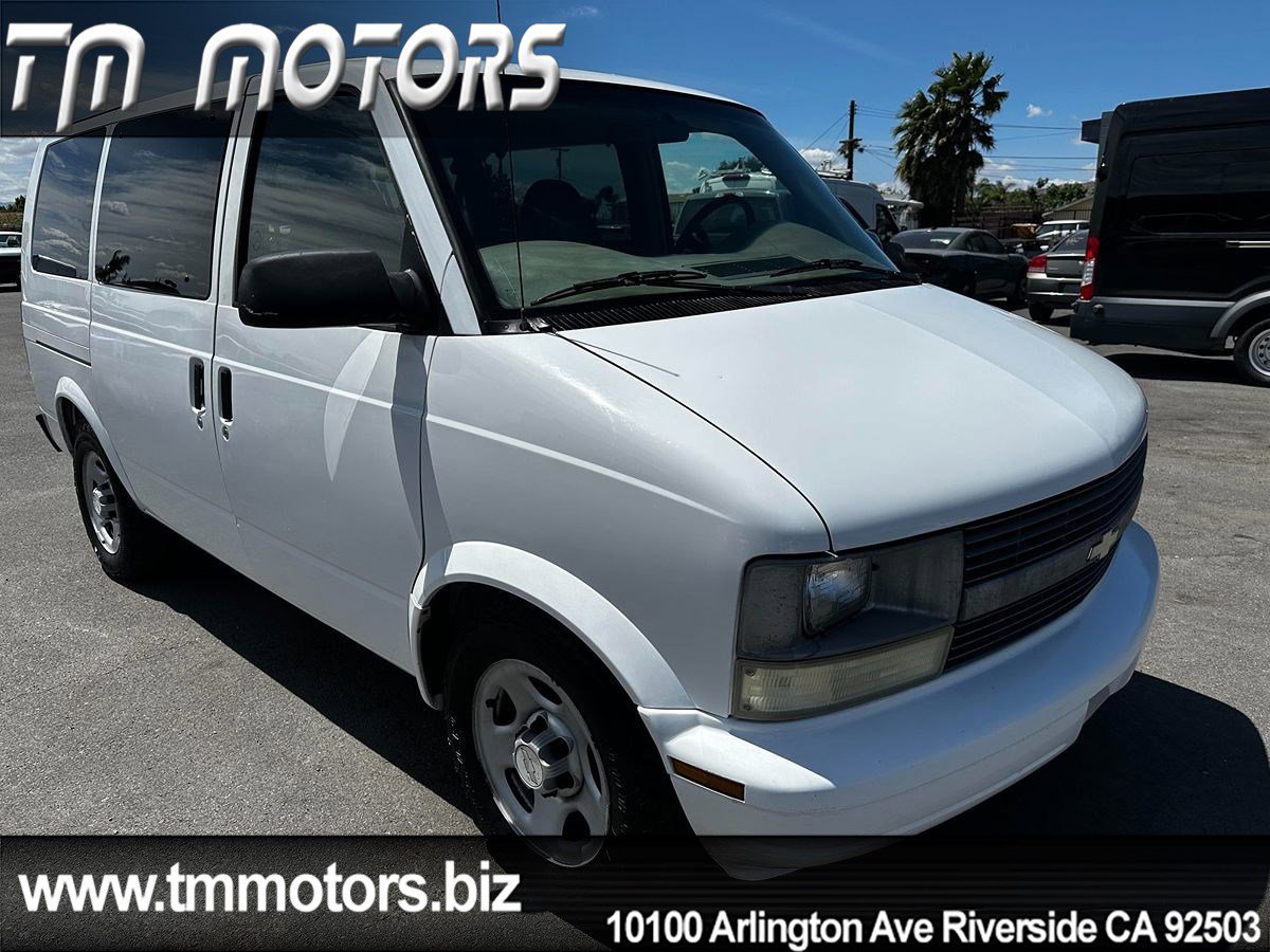 Used 2005 Chevrolet Astro Passenger AWD image 19