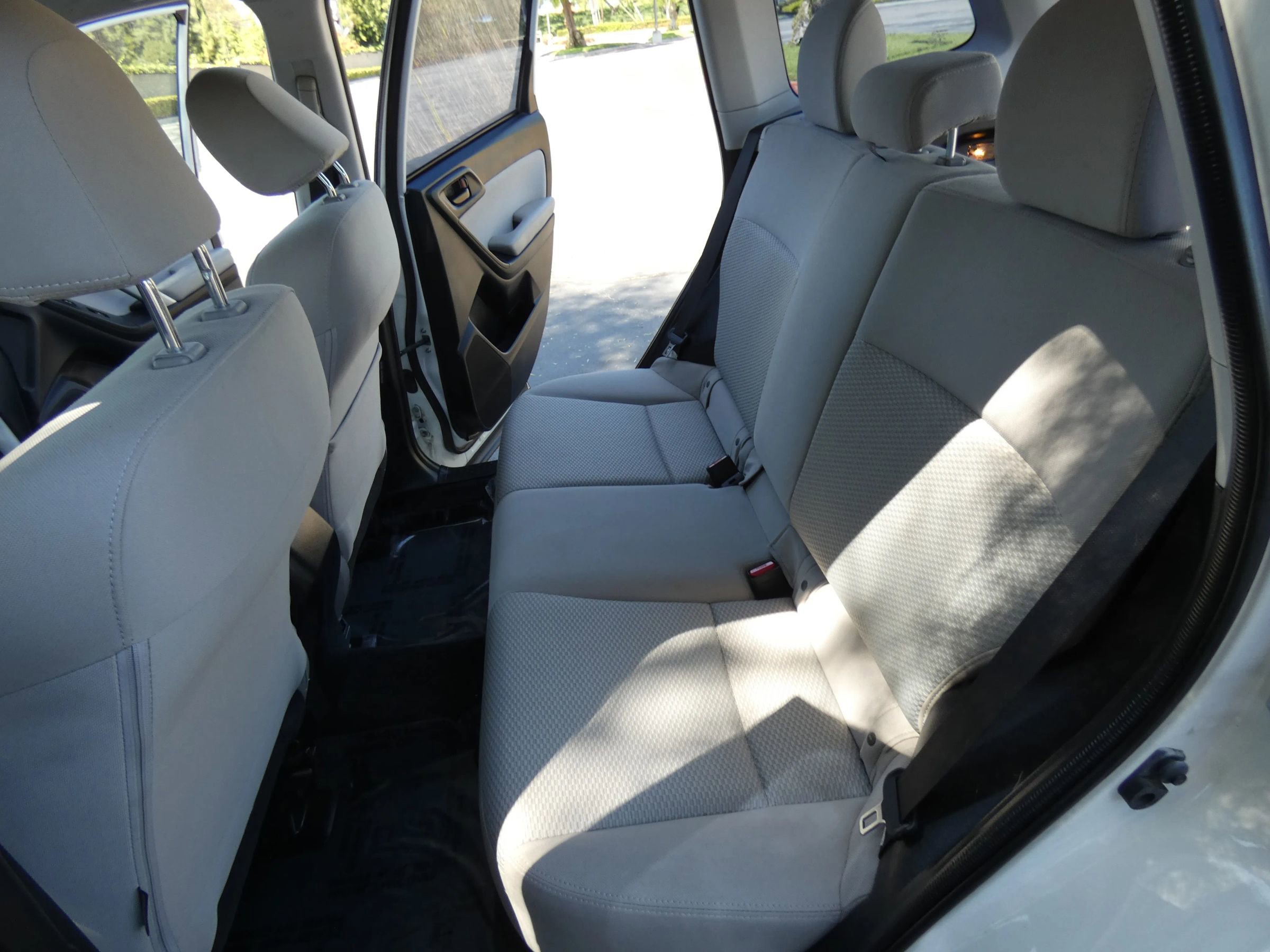 Used 2016 Subaru Forester 2.5i w/ Alloy Wheel Package image 45