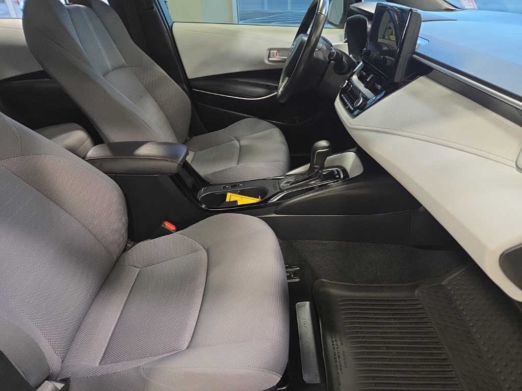 Used 2023 Toyota Corolla SE image 20