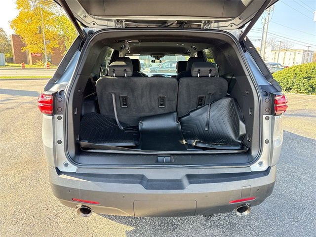 Used 2023 Chevrolet Traverse LT image 25