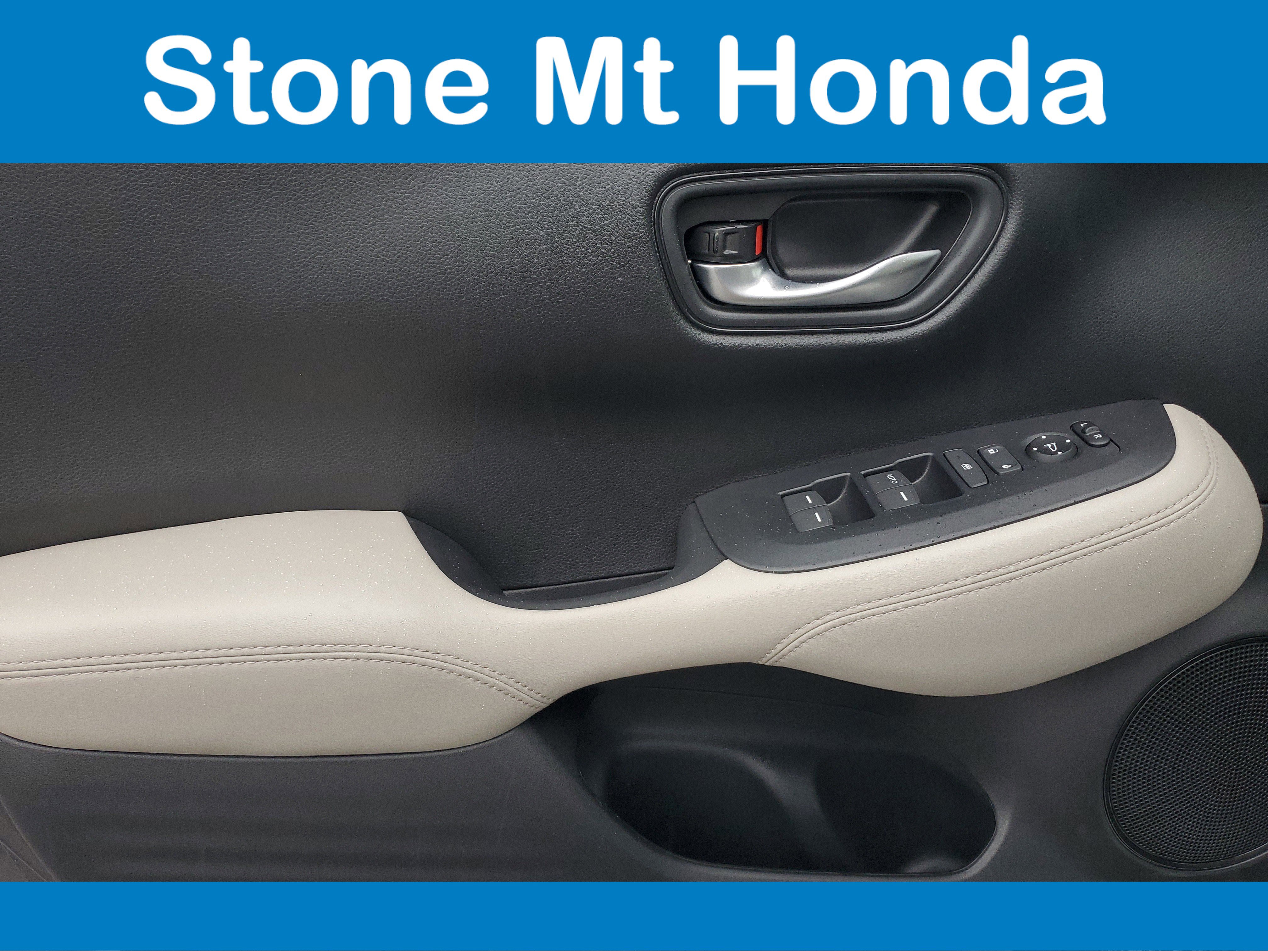 New 2026 Honda HR-V LX image 18