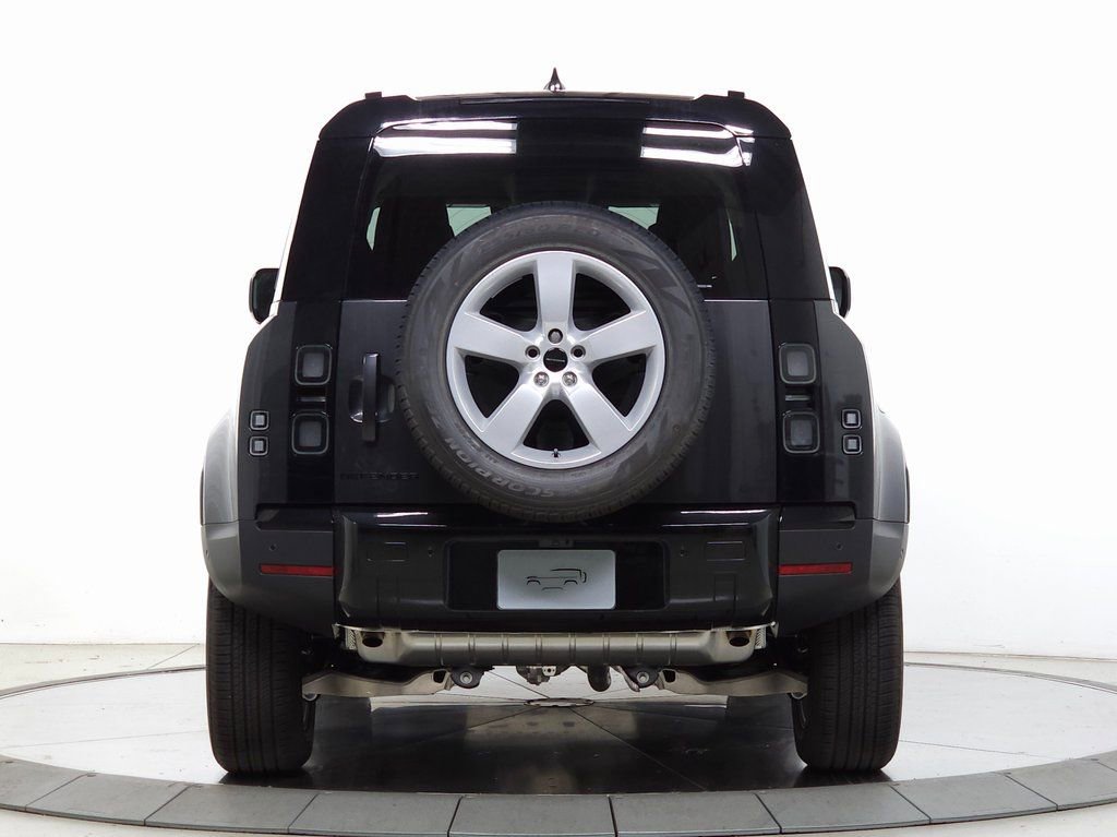 Certified 2026 Land Rover Defender 110 S AWD/4WD image 5