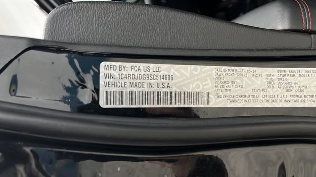 Used 2025 Dodge Durango GT image 32