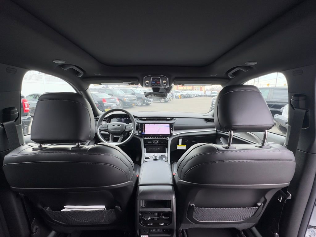 New 2026 Jeep Grand Cherokee Limited w/ Limited Altitude Package image 24