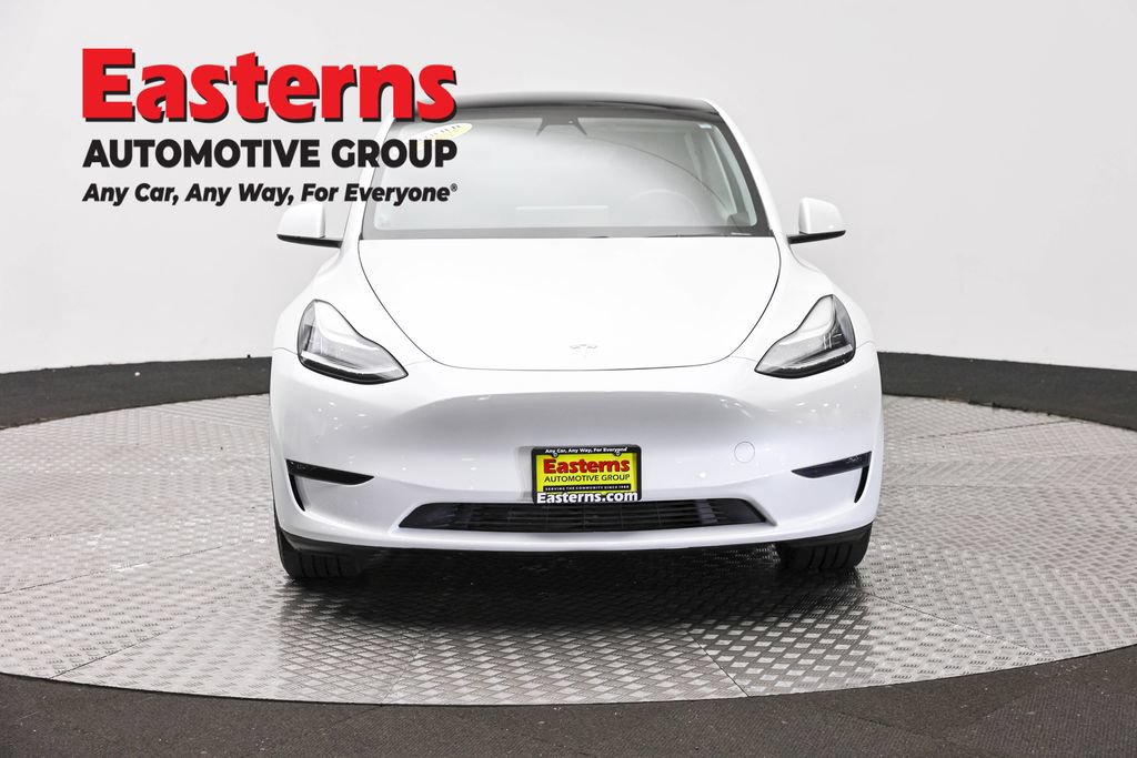 Used 2021 Tesla Model Y Long Range AWD/4WD image 2