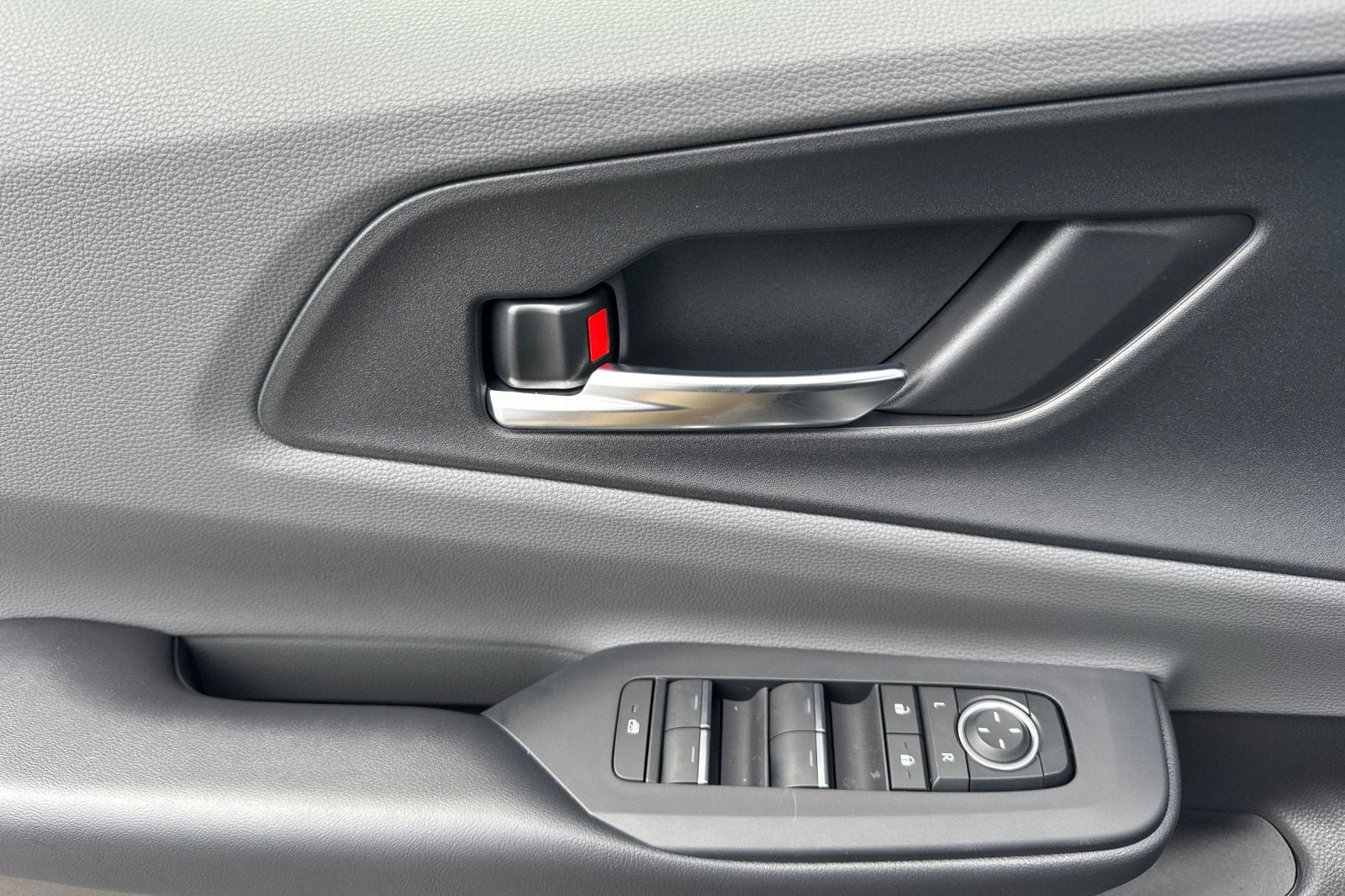 New 2026 Toyota Prius XLE FWD image 12