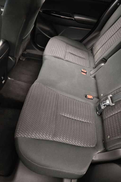 Used 2023 Mitsubishi Eclipse Cross LE image 28