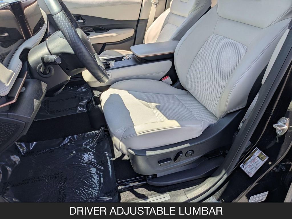 Used 2024 Nissan Ariya AWD image 14
