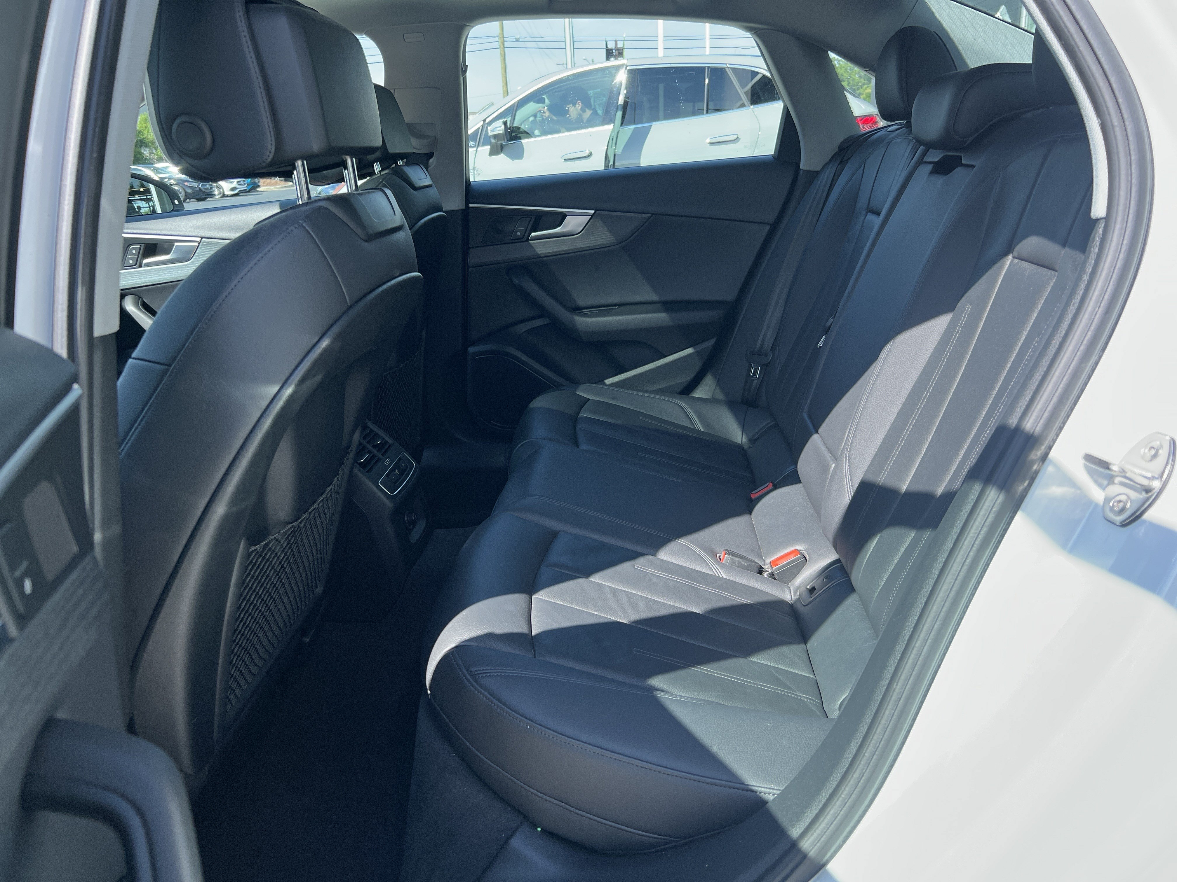 Used 2018 Audi A4 2.0T Premium w/ Convenience Package AWD/4WD image 32