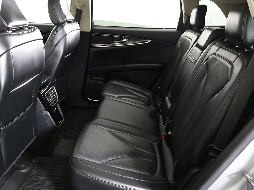 Used 2023 Lincoln Nautilus Reserve image 38