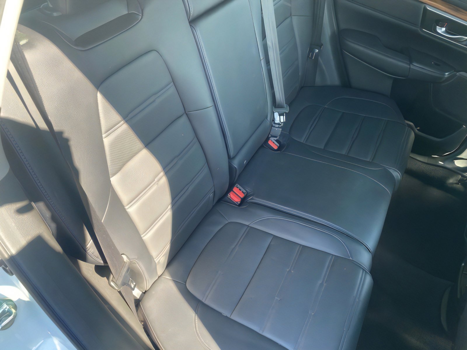 Used 2018 Honda CR-V Touring image 26