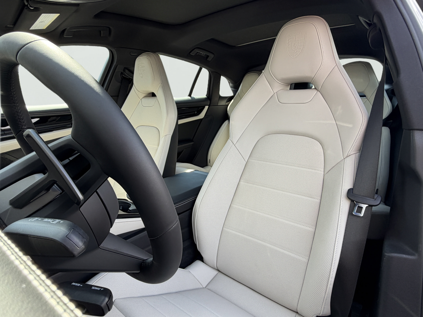 New 2026 Porsche Panamera RWD image 5