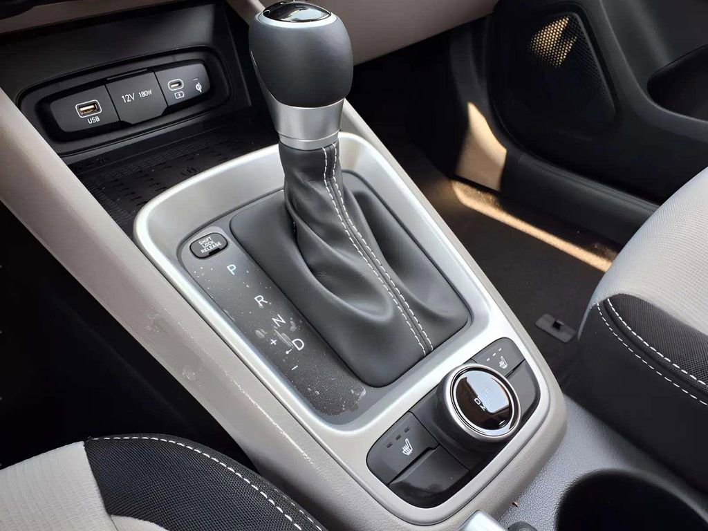 New 2026 Hyundai Venue SEL image 10