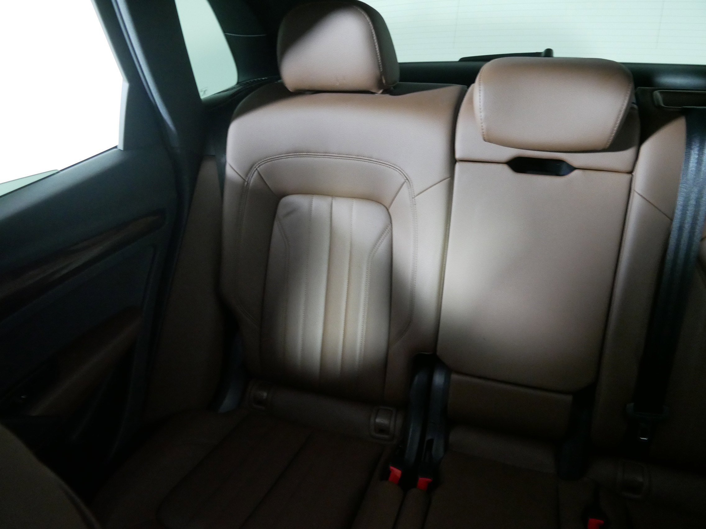 Used 2020 Audi Q5 2.0T Premium w/ Convenience Package image 12