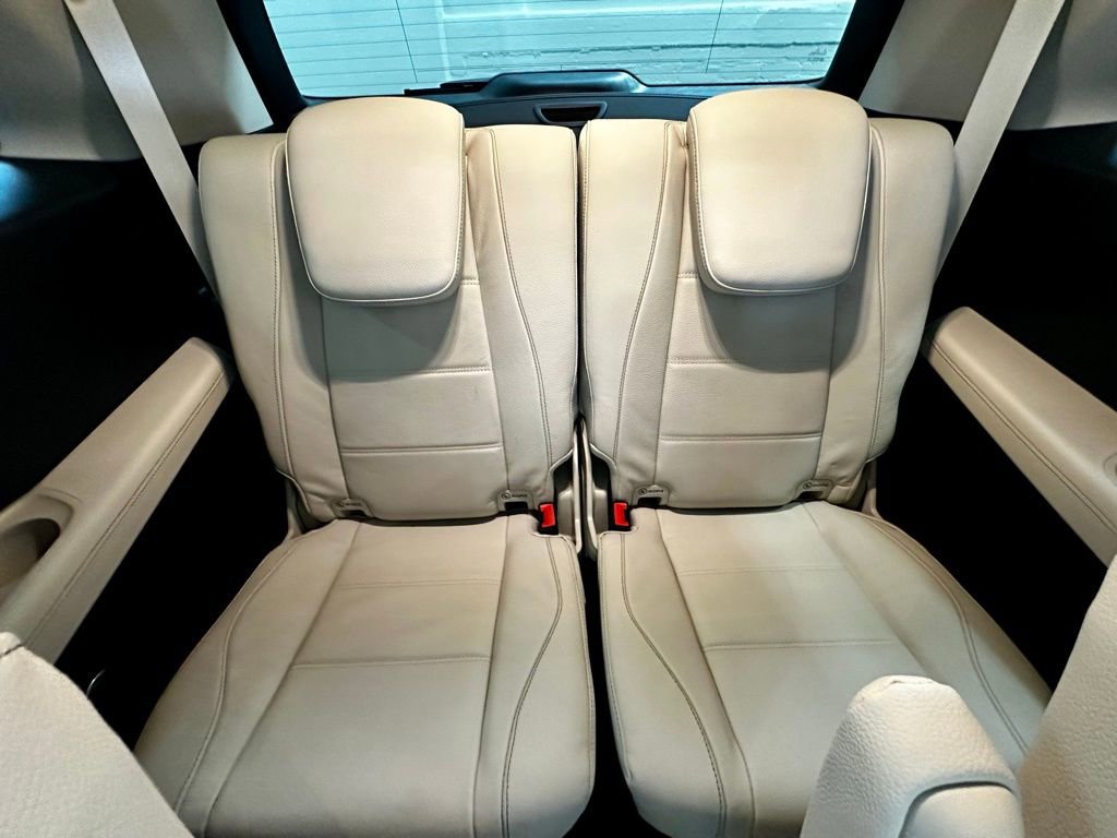 New 2026 Mercedes-Benz GLS 450 4MATIC image 14