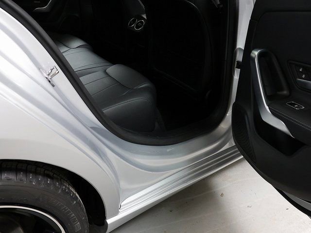 Certified 2022 Mercedes-Benz A 220 4MATIC image 32