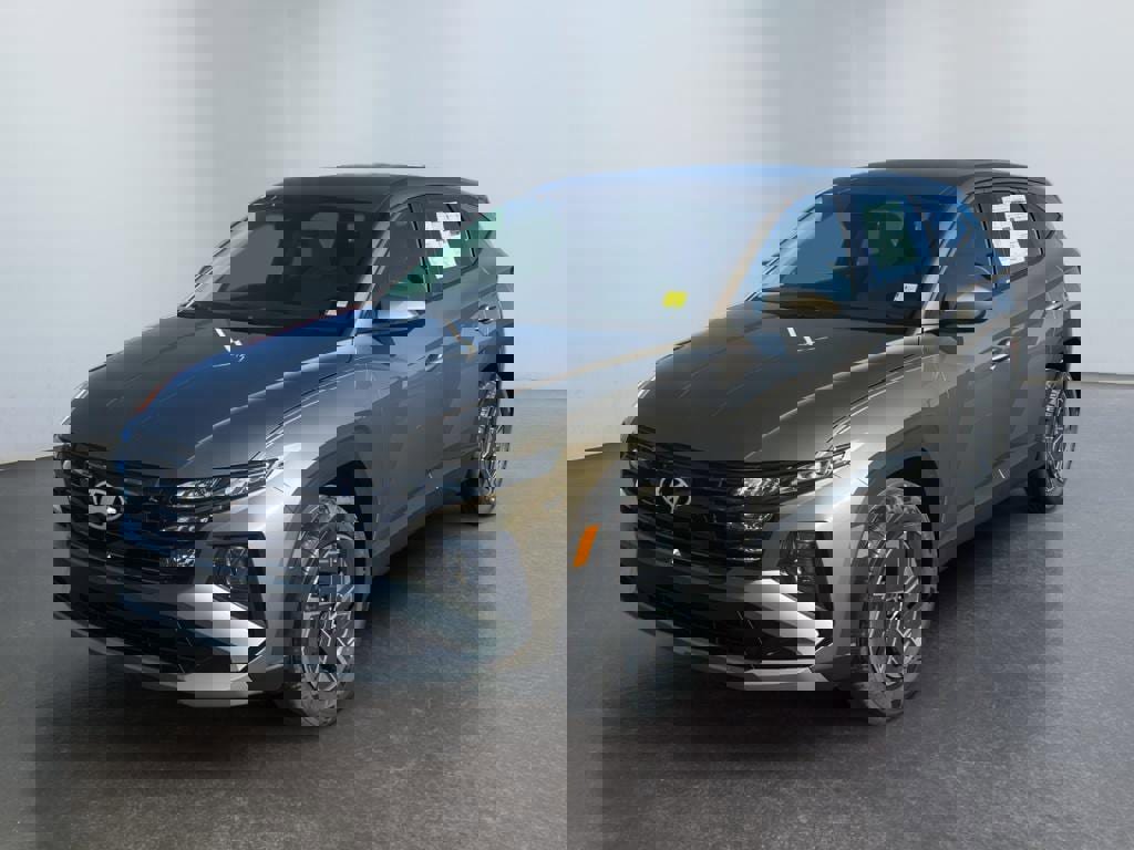 New 2026 Hyundai Tucson Blue SE image 1