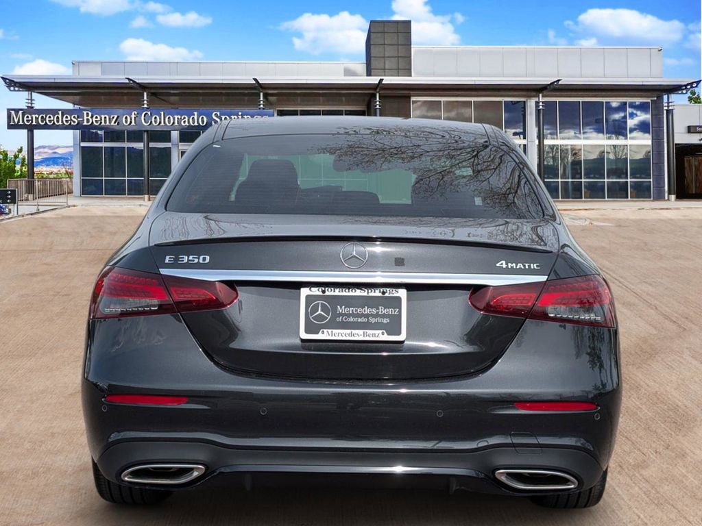 Used 2022 Mercedes-Benz E 350 4MATIC Sedan image 6