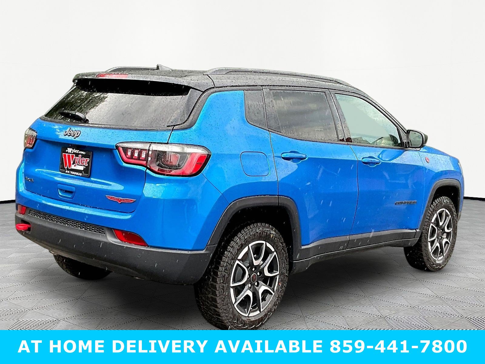 New 2026 Jeep Compass Trailhawk w/ Sun, Sound & Navigation Group AWD/4WD image 7
