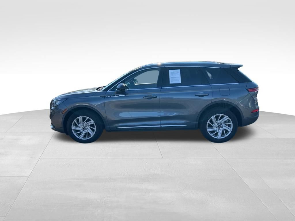 Used 2021 Lincoln Corsair FWD w/ Convenience Package image 2